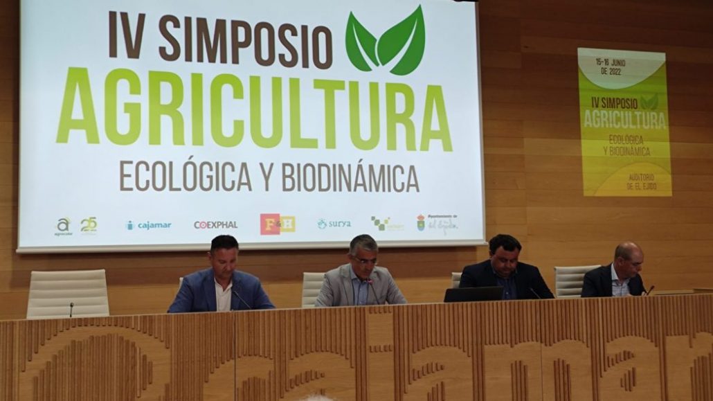 Agricultura ecológica y Biodinámica, en El Ejido width=