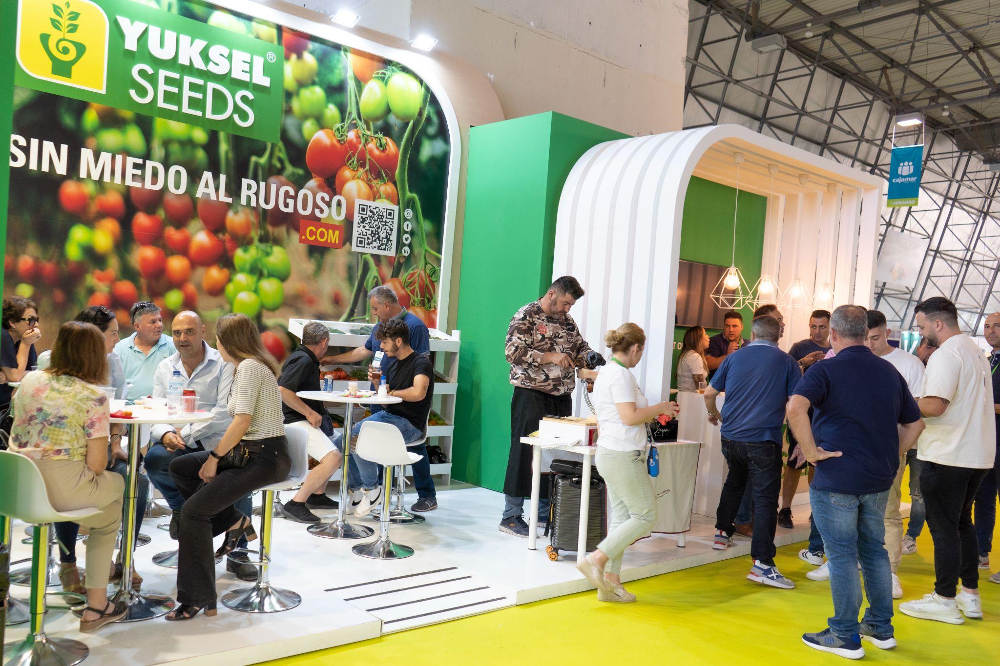 Gran xito de Yuksel Seeds en la feria Infoagro width=