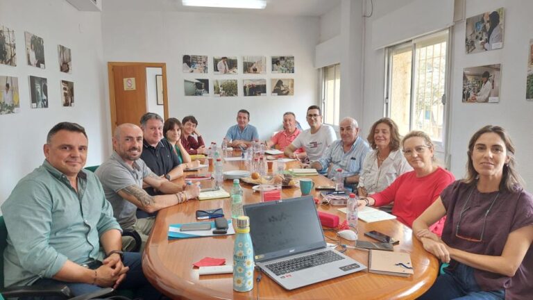 La Junta coordina dos protocolos unificados de control biol�gico de pimiento en cultivo y en semillero