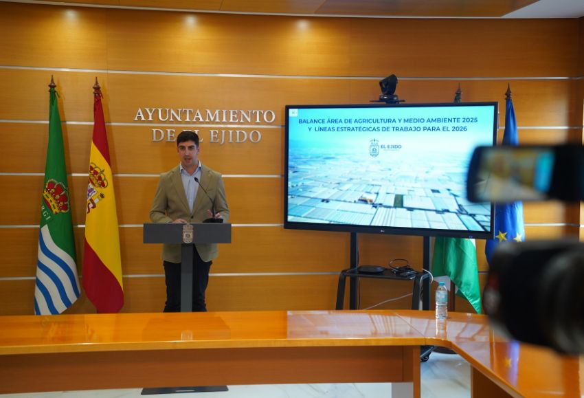 El Ejido gestiona 2,2 millones de euros de inversi�n en agricultura